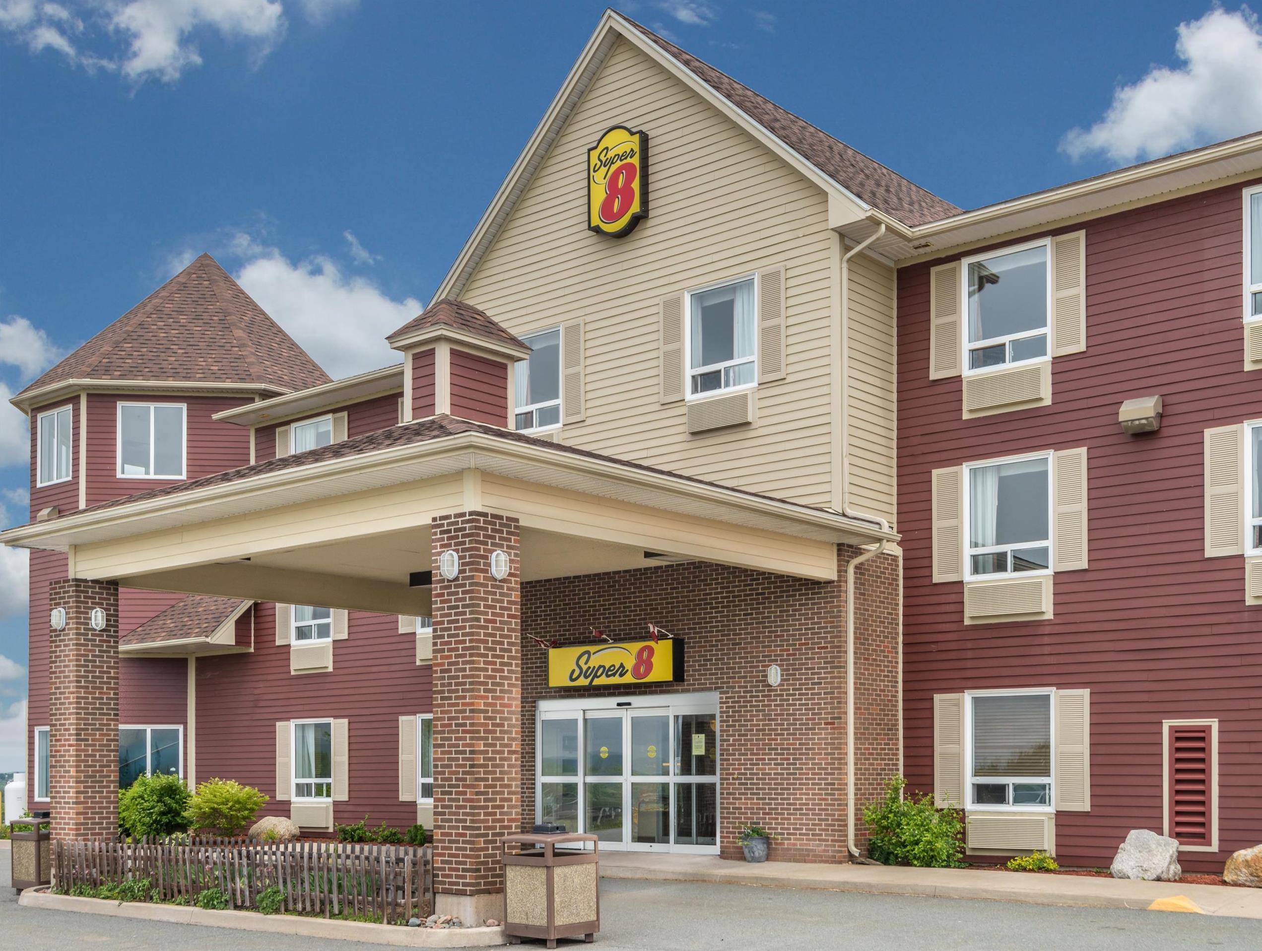 Hotel Super 8 By Wyndham Windsor Ns Esterno foto